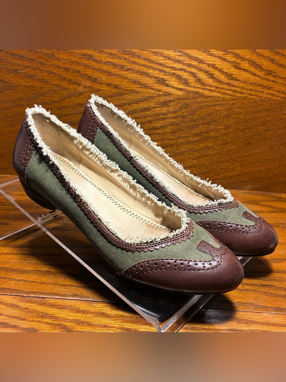 Y2K Vintage Seychelles Brogue Detail Leather Canvas Ballet Flats Brown Green 8